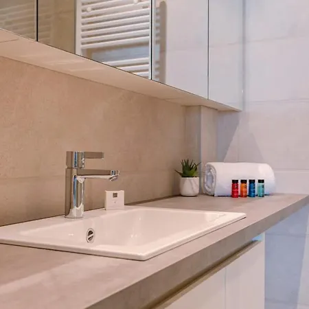 Apartment Huswell - Brand New With A View